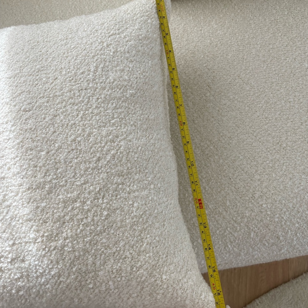 Two Sqaure White Boucle Pillows 17.5 inches x 17.5 inches - Picture 3 of 7